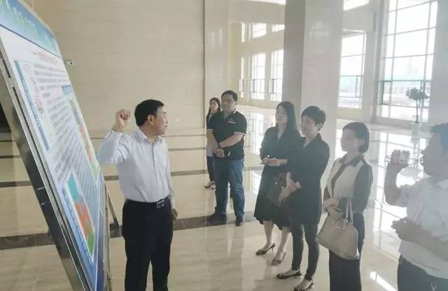 東方龍商務與山東省東營墾利縣簽訂委托招商引資合作協(xié)議 東方龍商務與山東省東營墾利縣簽訂委托招商引資合作協(xié)議