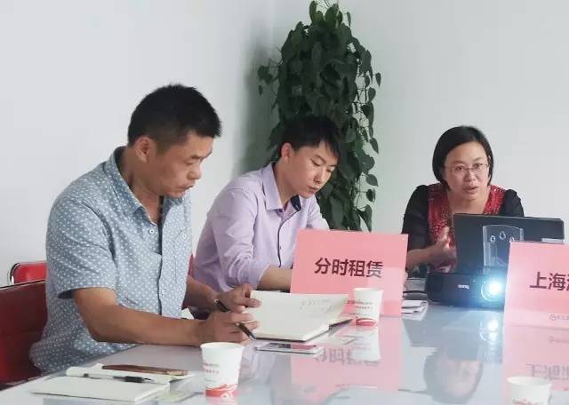 東方龍商務(wù)舉行三場投資選址項(xiàng)目政府對接會,并將同步推進(jìn)項(xiàng)目考察 東方龍商務(wù)舉行三場投資選址項(xiàng)目政府對接會,并將同步推進(jìn)項(xiàng)目考察