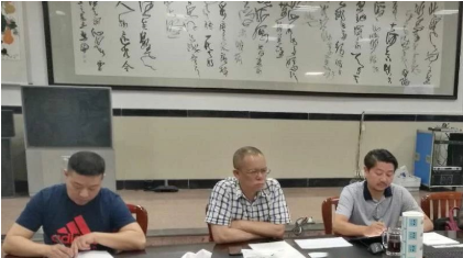 陪同政府園區(qū)赴精密壓鑄產(chǎn)品生產(chǎn)投資選址項(xiàng)目方對接考察，全面加快項(xiàng)目建設(shè)進(jìn)度