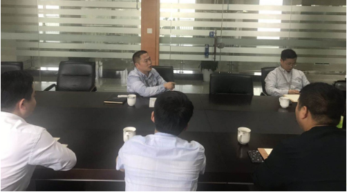 陪同政府園區(qū)赴上市公司精細(xì)化工投資選址項(xiàng)目方對(duì)接考察，持續(xù)加大優(yōu)質(zhì)項(xiàng)目對(duì)接力度