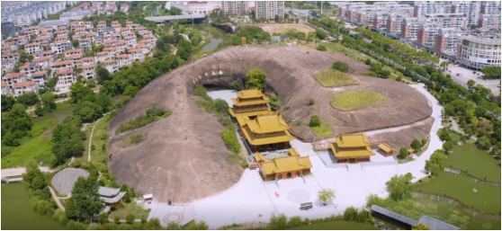 集團(tuán)全力助推江西省鷹潭市月湖區(qū)委托招商引資，以“園區(qū)經(jīng)濟(jì)”為抓手，打造發(fā)展“增長極”