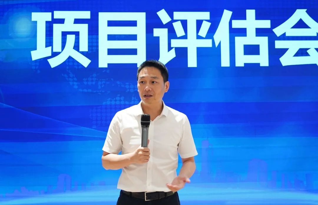 放大項(xiàng)目開(kāi)發(fā)量，提振發(fā)展精氣神！9月上旬，集團(tuán)共34個(gè)優(yōu)質(zhì)投資選址項(xiàng)目通過(guò)評(píng)估